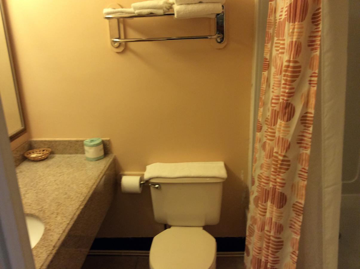 Village Inn Annapolis Ngoại thất bức ảnh